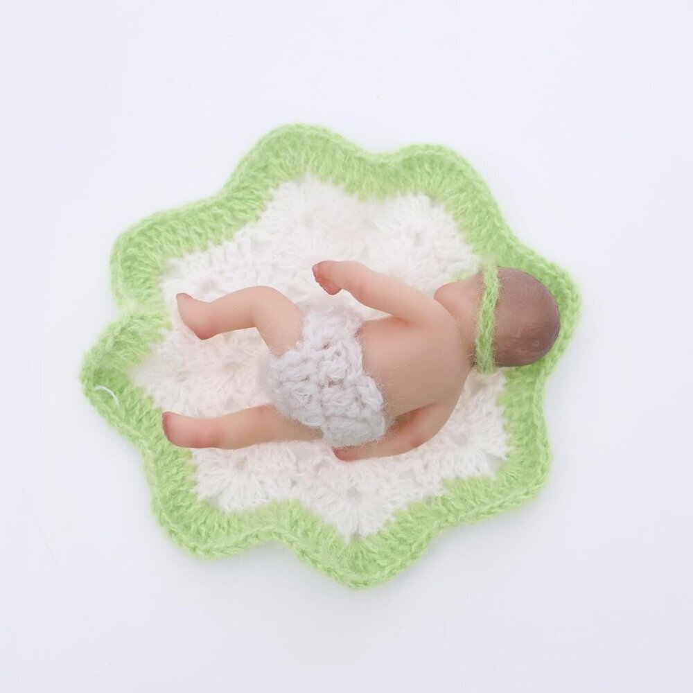 4inch Mini Platinum Silicone Reborn Baby Doll Full Body Stress Relief - Picture 7 of 7
